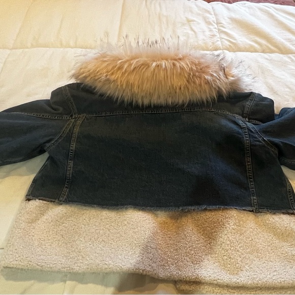PINKO Faux Fur Trimmed Denim Jacket Size 12 - Picture 16 of 17